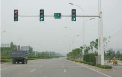 交通信號燈桿件如何維護和保養？